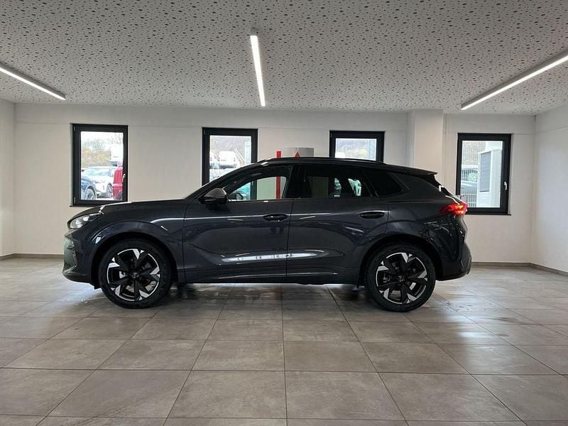 Neu Cupra Terramar 150 PS (110 kW) 2026 Timanfaya grau SUV