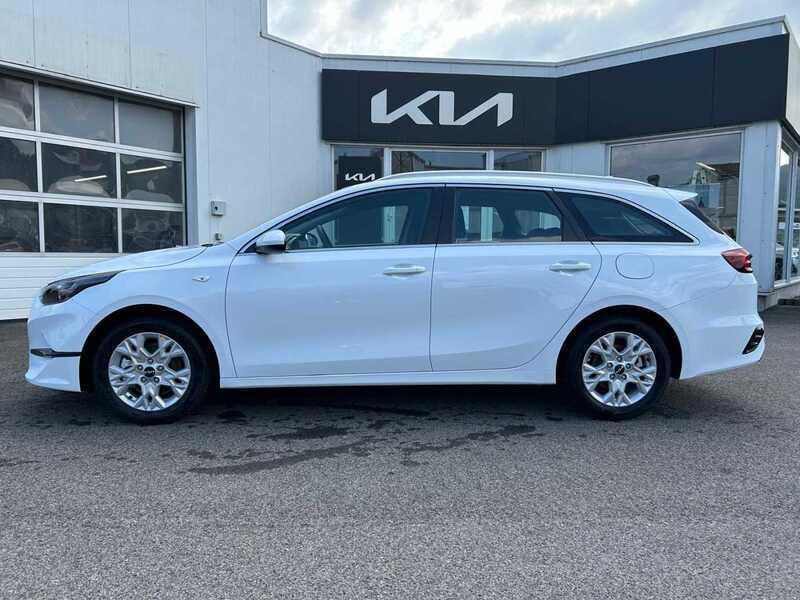 Gebraucht Kia Ceed Sportswagon Vision 101 PS (74 kW) 2022 Andere farbe Kombi