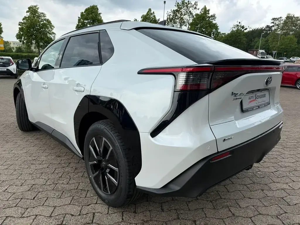 Neu Toyota bZ4X 164 kW (224 PS) 2026 Weiß SUV