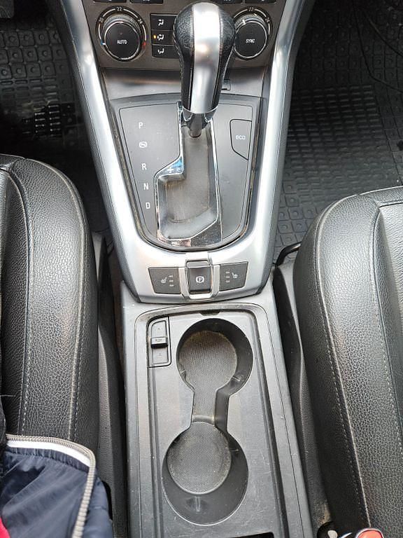 Gebraucht Opel Antara Design Edition 163 PS (119 kW) 2014 Schwarz SUV