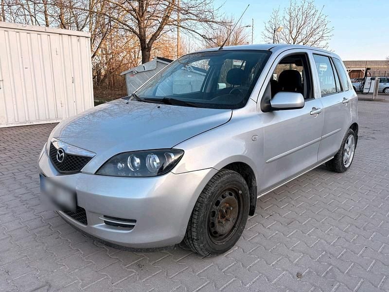 Gebraucht Mazda 2 80 PS (58 kW) 2006 Silber Kleinwagen