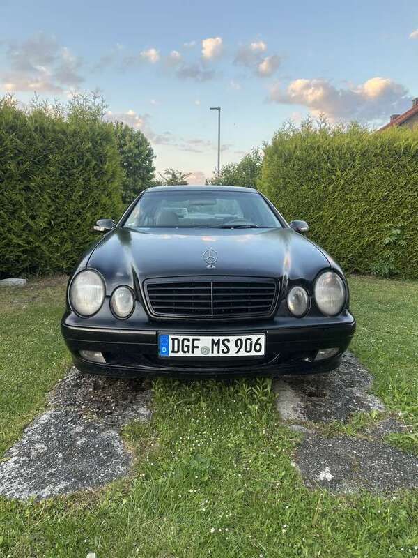 Gebraucht 2001 Mercedes CLK230 Elegance Coupé | 1.000 € - Bild 1/4