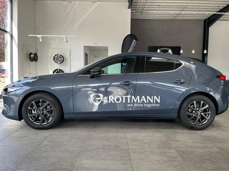 Gebraucht 2023 Mazda 3 Homura-Line Kleinwagen | 26.700 € (Etwas zu teuer) - Bild 1/4