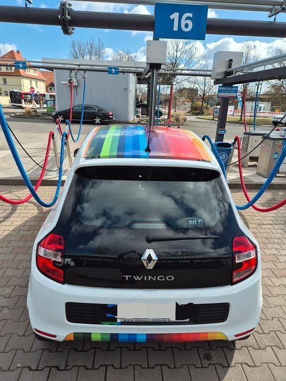 Gebraucht Renault Twingo LIMITED 69 PS (50 kW) 2017 Weiß Kleinwagen