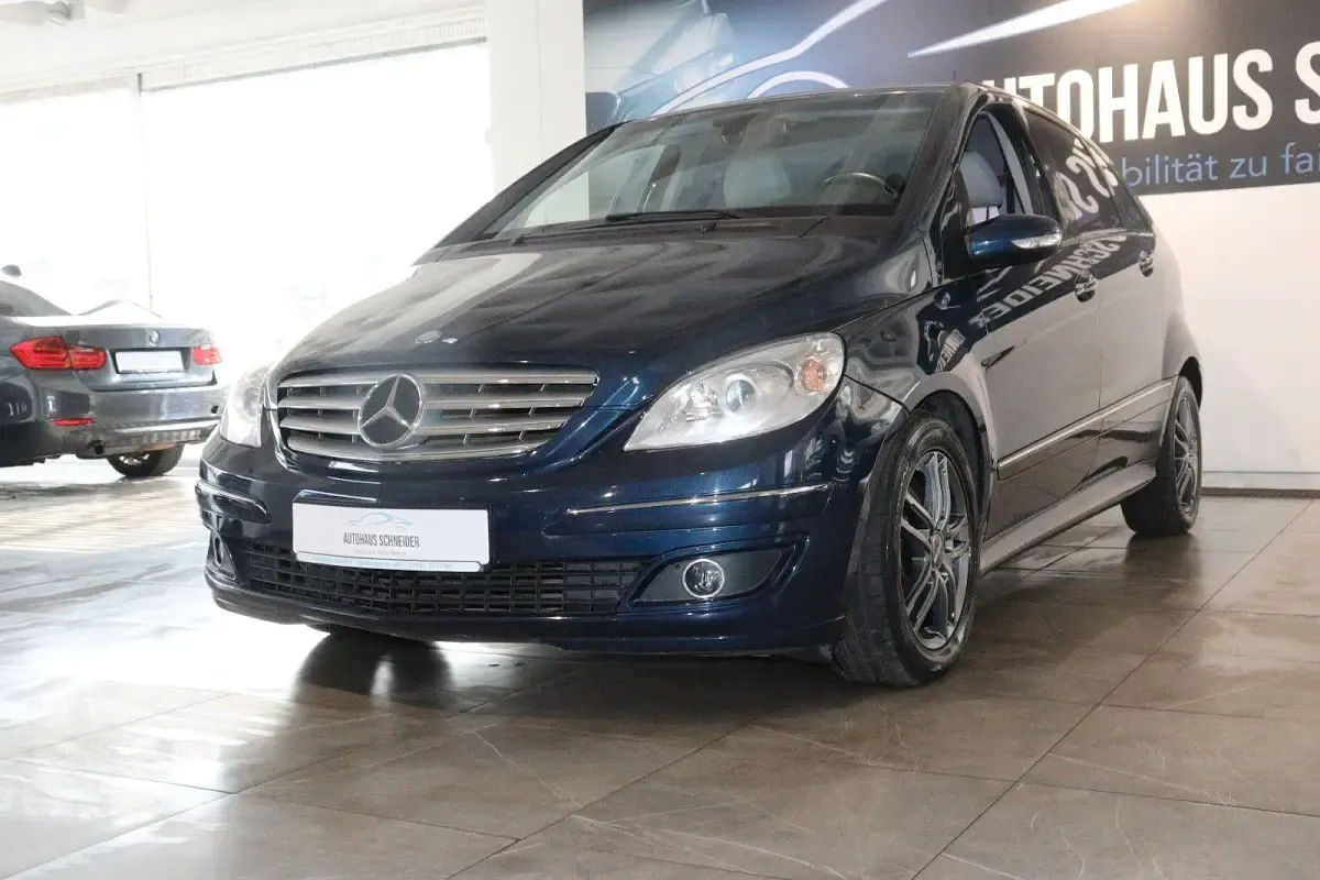 Occasion Mercedes E200 193 ch (141 kW) 2006 Bleue Berline