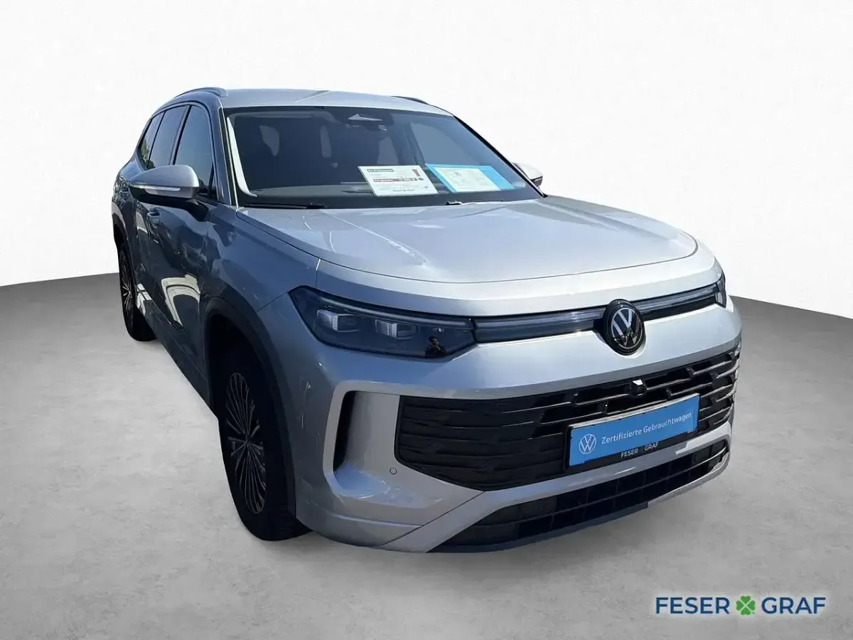 Gebraucht VW Tayron Life 150 PS (110 kW) 2025 Oyster silver metallic SUV