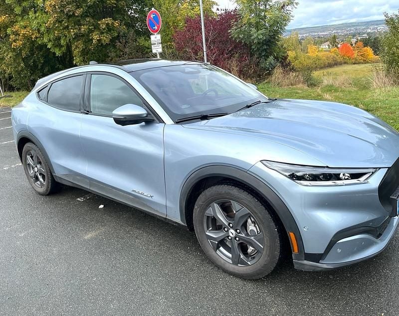 Gebraucht Ford Mustang Mach-E 220 kW (300 PS) 2022 Silber SUV