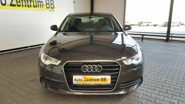 Gebraucht Audi A6 Business 177 PS (130 kW) 2014 Grau metallic Limousine