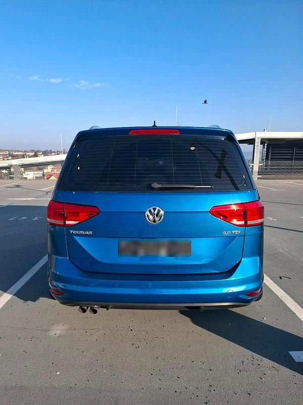 Gebraucht VW Touran 150 PS (110 kW) 2017 Blau Van / Kleinbus