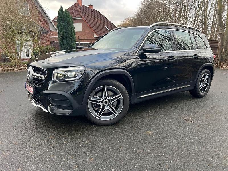 Gebraucht Mercedes GLB220 AMG 190 PS (139 kW) 2022 Schwarz SUV