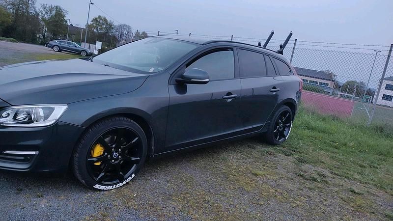 Gebraucht Volvo V60 163 PS (119 kW) 2013 Kombi