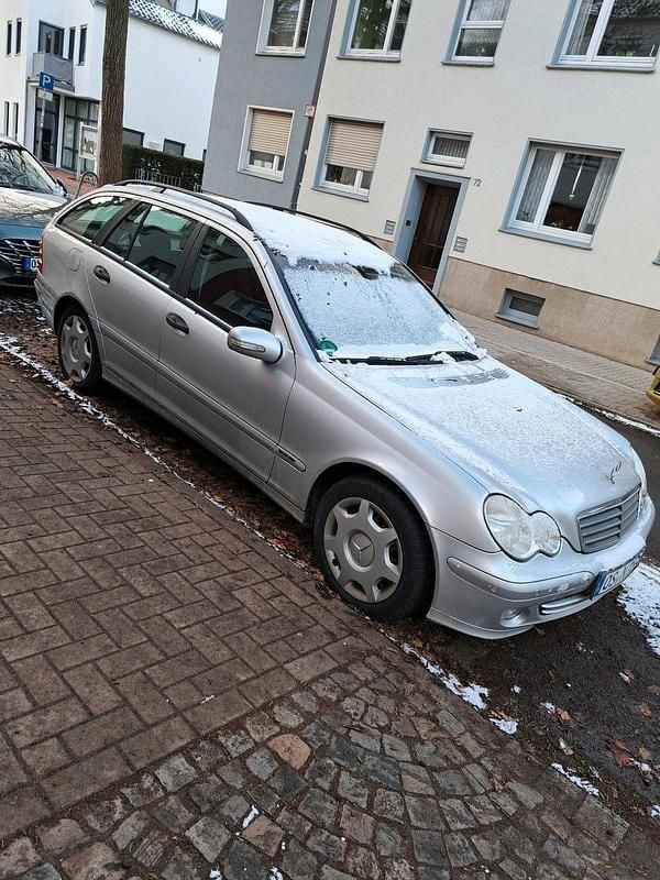 Gebraucht Mercedes C200 122 PS (89 kW) 2004 Silber Kombi