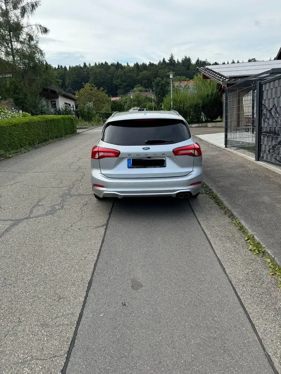 Brugt Ford Focus ST-Line 150 HK (110 kW) 2020 Sølv Stationcar
