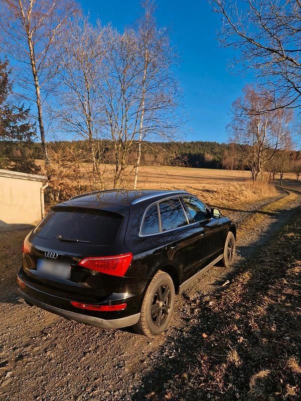 Gebraucht Audi Q5 170 PS (125 kW) 2010 Schwarz SUV