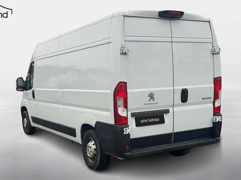 Gebraucht Peugeot Boxer 140 PS (102 kW) 2024 Weiß Van