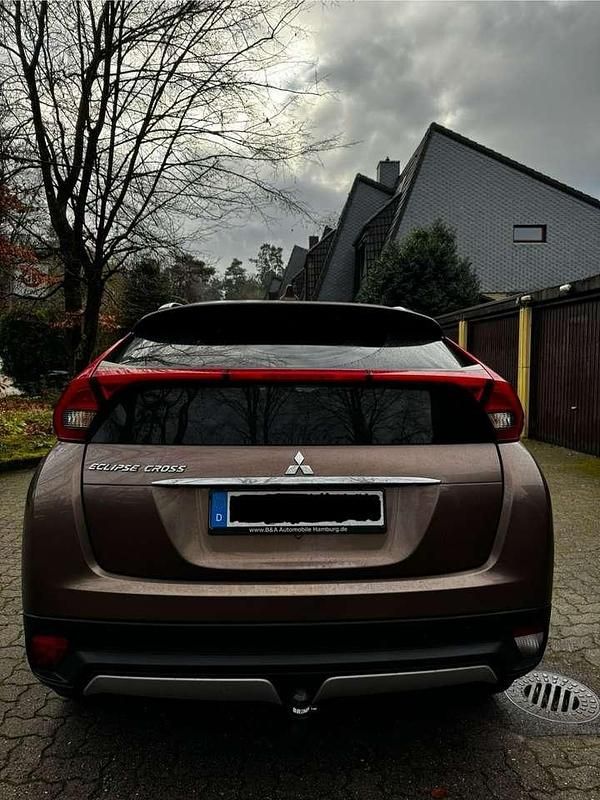 Gebraucht Mitsubishi Eclipse Cross Diamant Edition 163 PS (119 kW) 2020 SUV