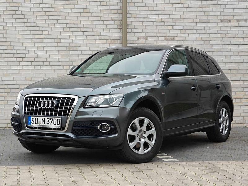 Grau Gebraucht 2010 Audi Q5 S-Line SUV | 7.900 € (Superpreis) - Bild 1/4
