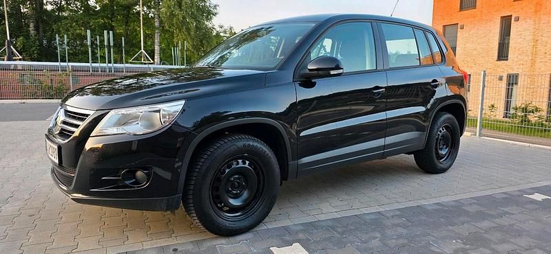 Schwarz Gebraucht 2009 VW Tiguan SUV | 4.000 € (Superpreis) - Bild 1/4