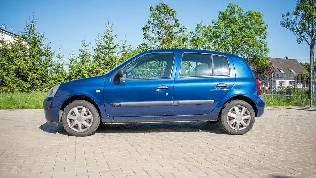 Gebraucht Renault Clio II Campus 75 PS (55 kW) 2005 Blau Limousine