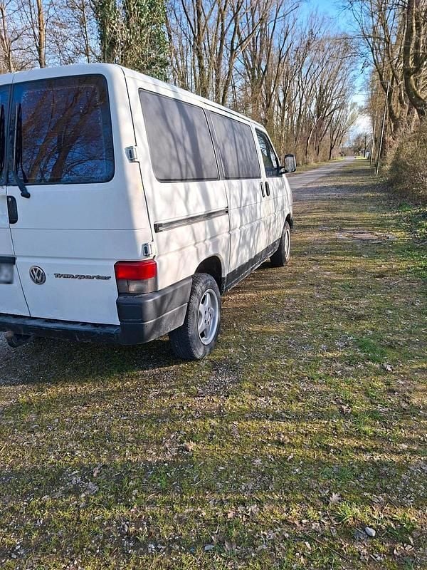 Używany VW Transporter 68 KM (50 kW) 1995 Biały Van