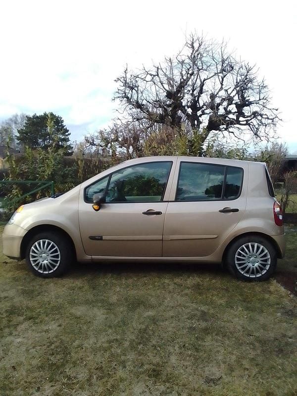Gebraucht Renault Modus 65 PS (47 kW) 2006 Gold Van / Kleinbus