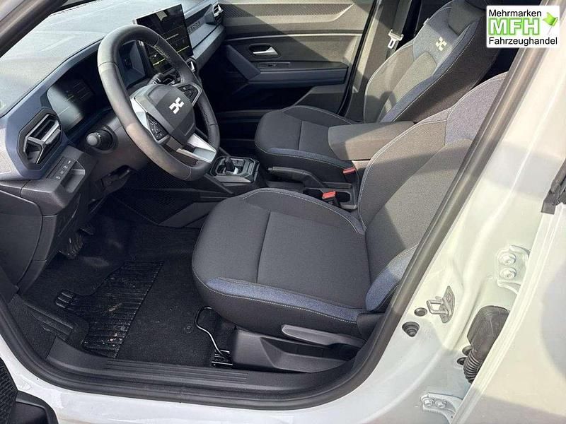 Neu Dacia Duster Expression 141 PS (103 kW) 2025 Arktisweiß SUV
