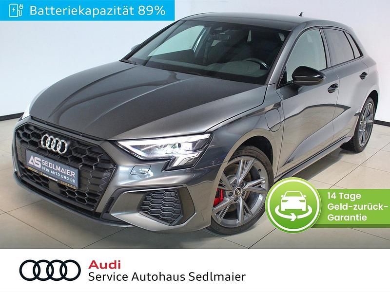 Daytonagrau perleffekt Gebraucht 2022 Audi A3 Sportback e-tron S-Line Kleinwagen | 24.290 € (Guter Preis) - Bild 1/4