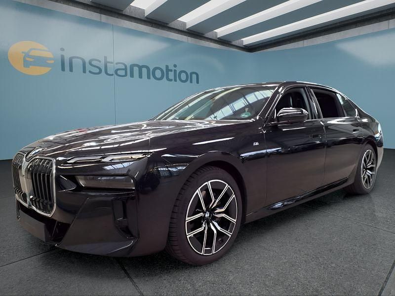 Schwarz Gebraucht 2024 BMW 740 Limousine | 97.349 € (Fairer Preis) - Bild 1/4