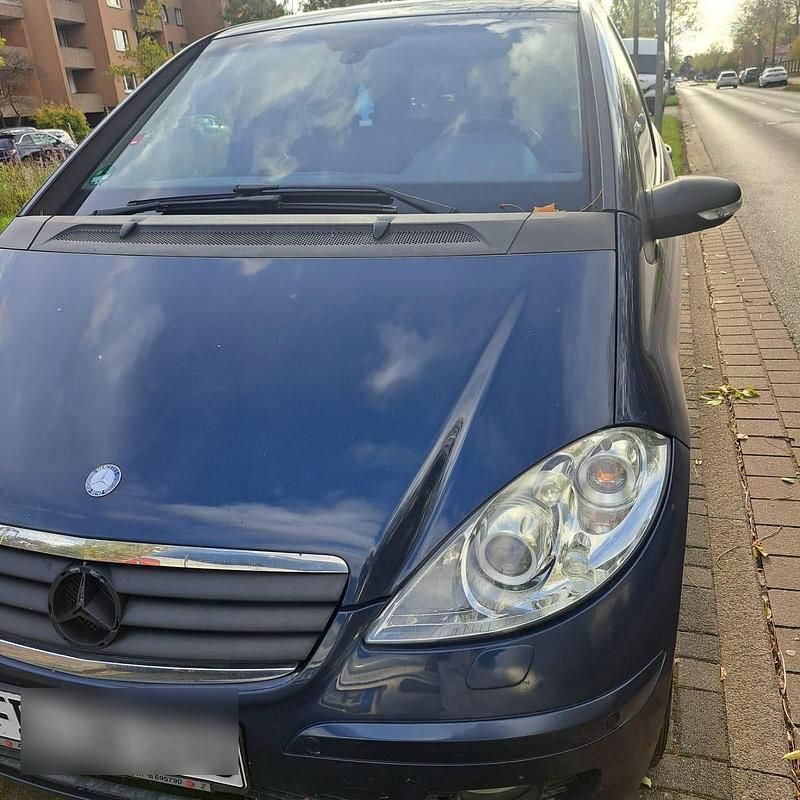 Blau Gebraucht 2005 Mercedes A170 Kleinwagen | 1.600 € (Guter Preis) - Bild 1/4
