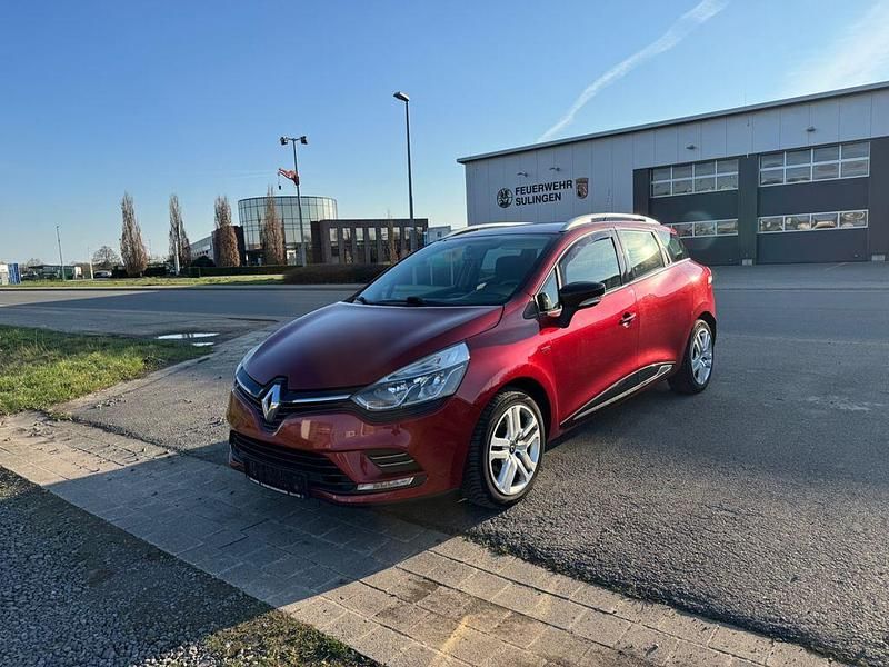 Gebraucht Renault Clio IV LIMITED 90 PS (66 kW) 2016 Rot Limousine