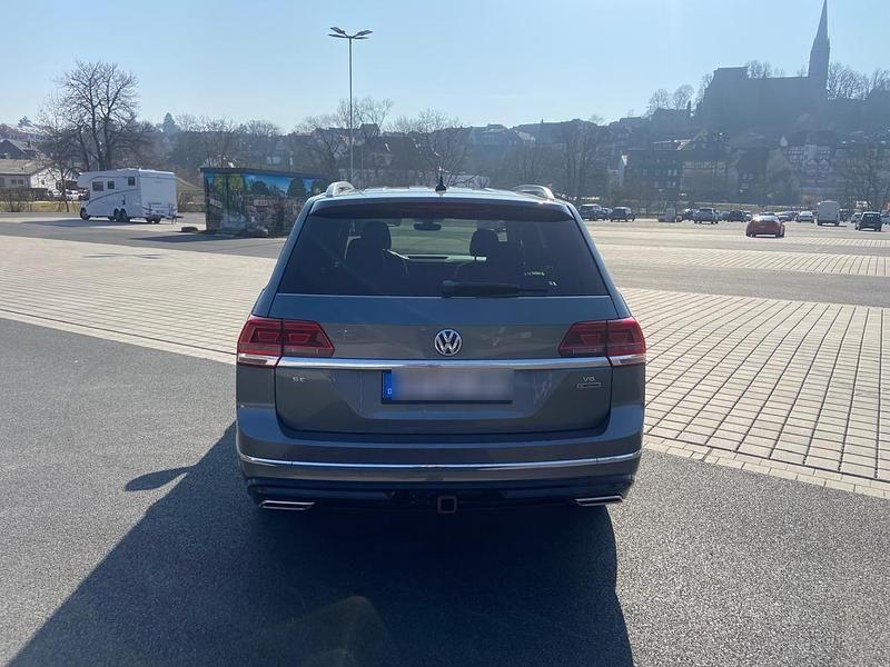 Gebraucht VW Atlas R-line 283 PS (208 kW) 2019 Grau SUV