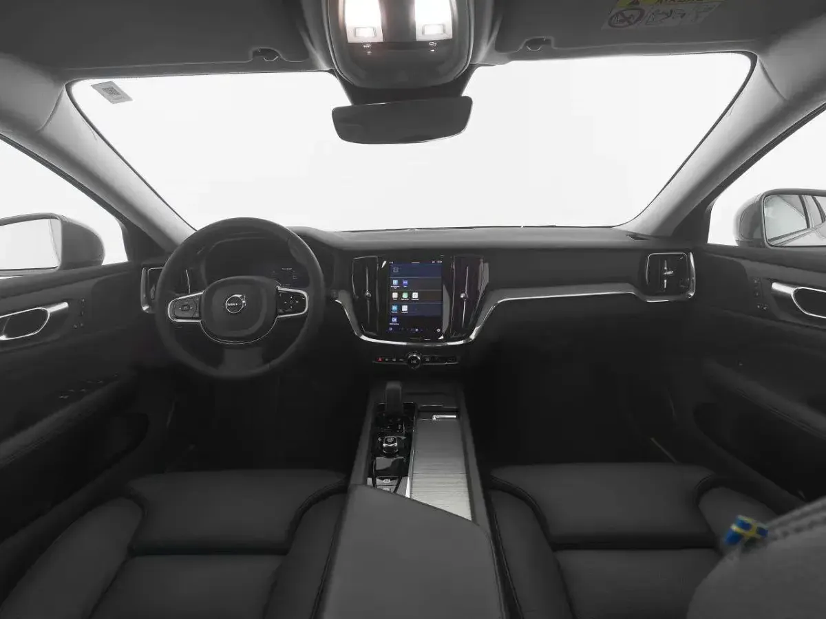 Occasion Volvo V60 CC Plus 196 ch (144 kW) 2024 Gris Break