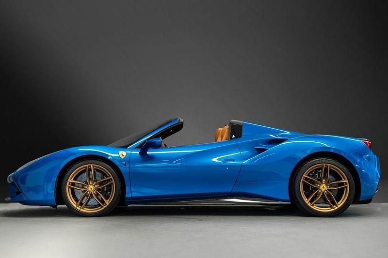 Gebraucht Ferrari 488 669 PS (492 kW) 2018 Blau Cabrio