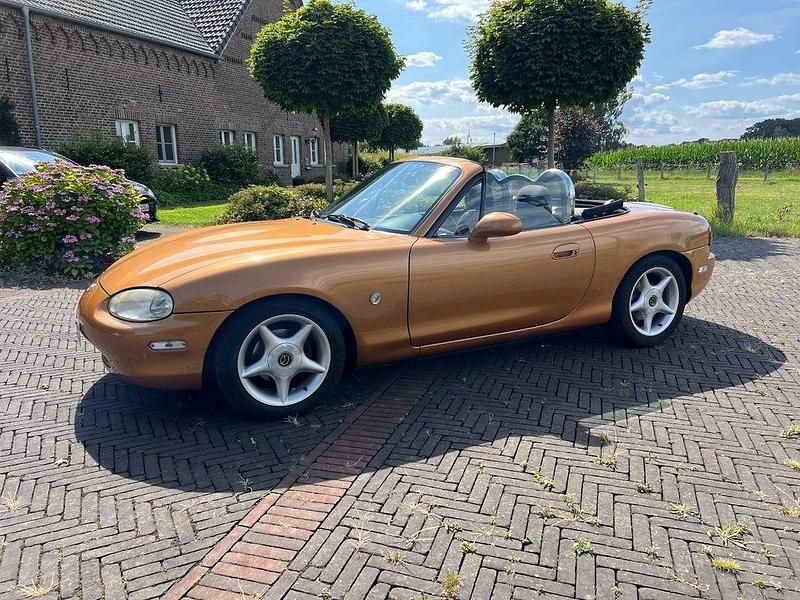 Gebraucht Mazda MX5 110 PS (80 kW) 1998 Gold Cabrio