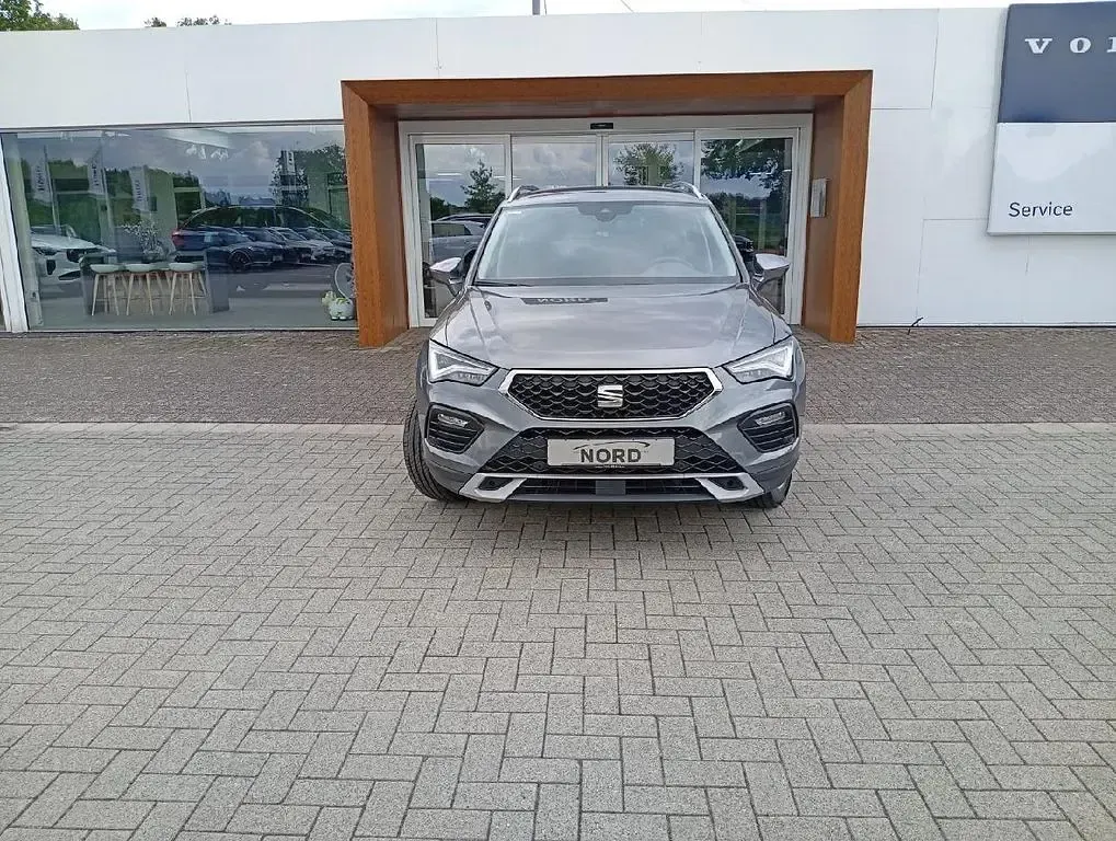 Używany Seat Ateca Style 150 KM (110 kW) 2023 Szary SUV
