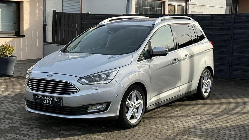 Silber Gebraucht 2018 Ford Grand C-Max Titanium Van / Kleinbus | 7.700 € (Superpreis) - Bild 1/4