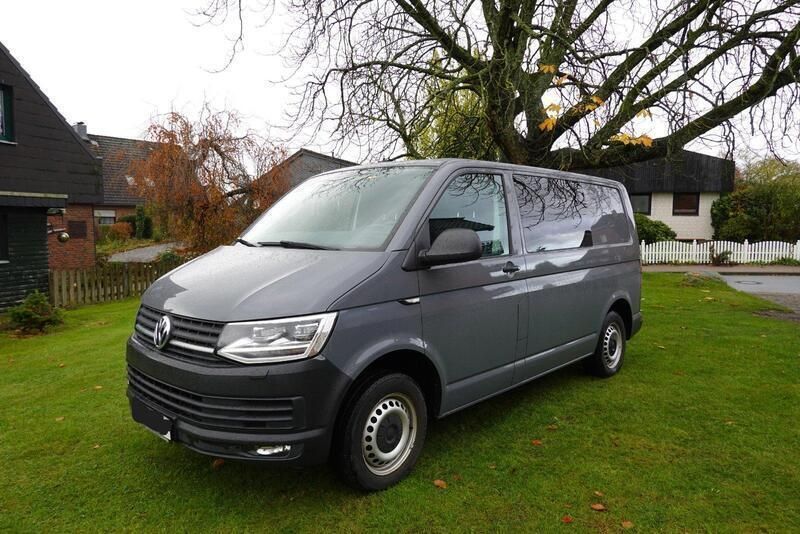 Grau Gebraucht 2015 VW T5 Van | 21.800 € (Teuer) - Bild 1/4