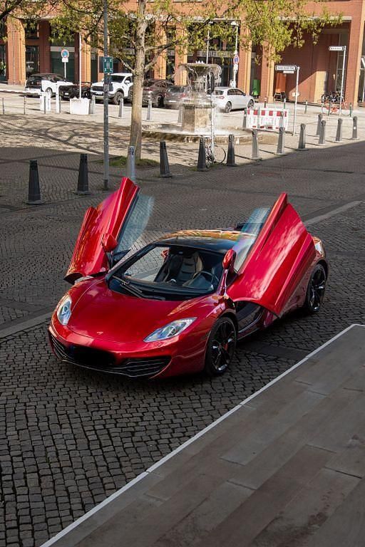 Gebraucht McLaren MP4-12C 625 PS (459 kW) 2012 Rot Coupé