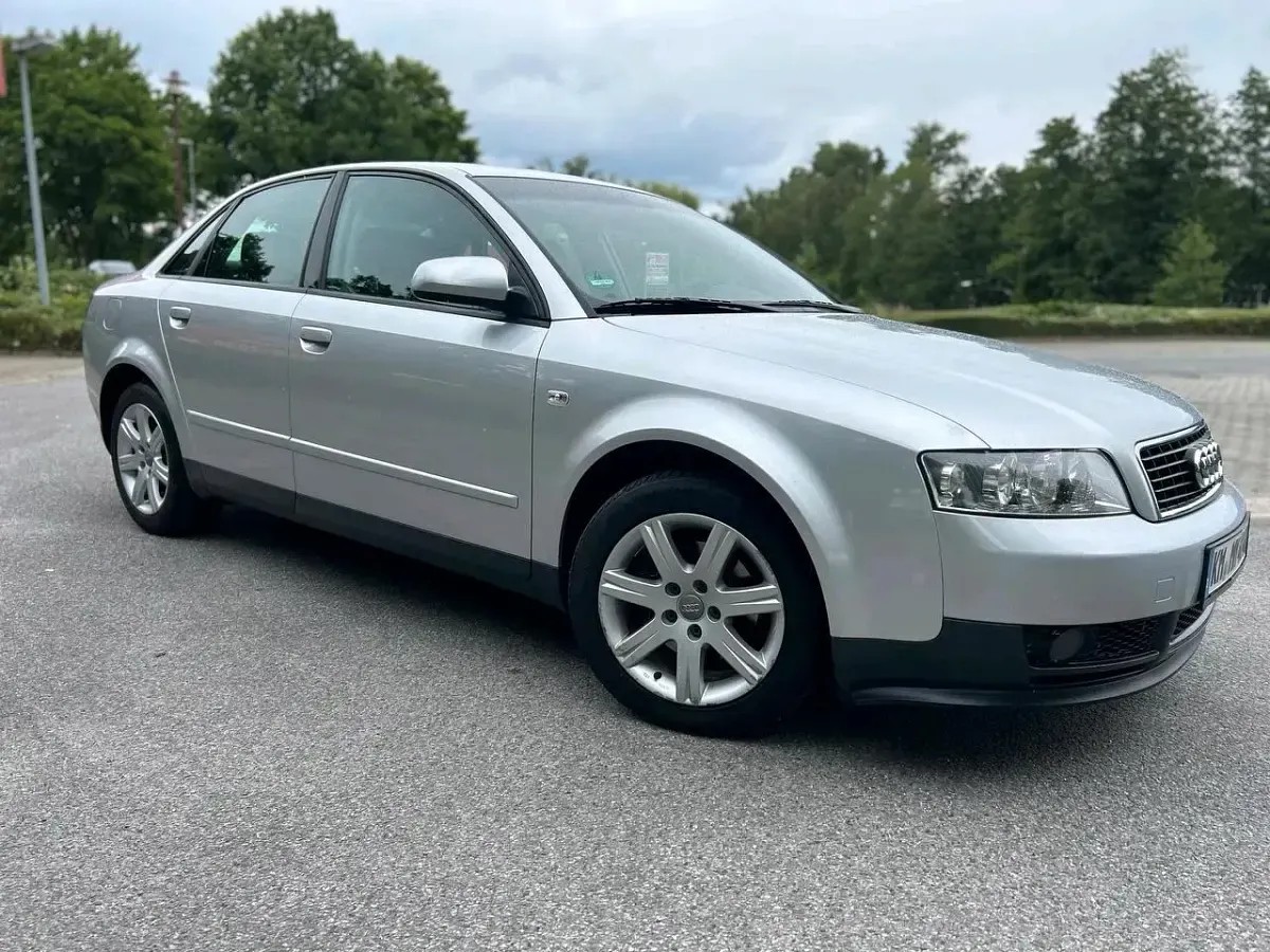Gebraucht Audi A4 130 PS (95 kW) 2002 Grau Limousine