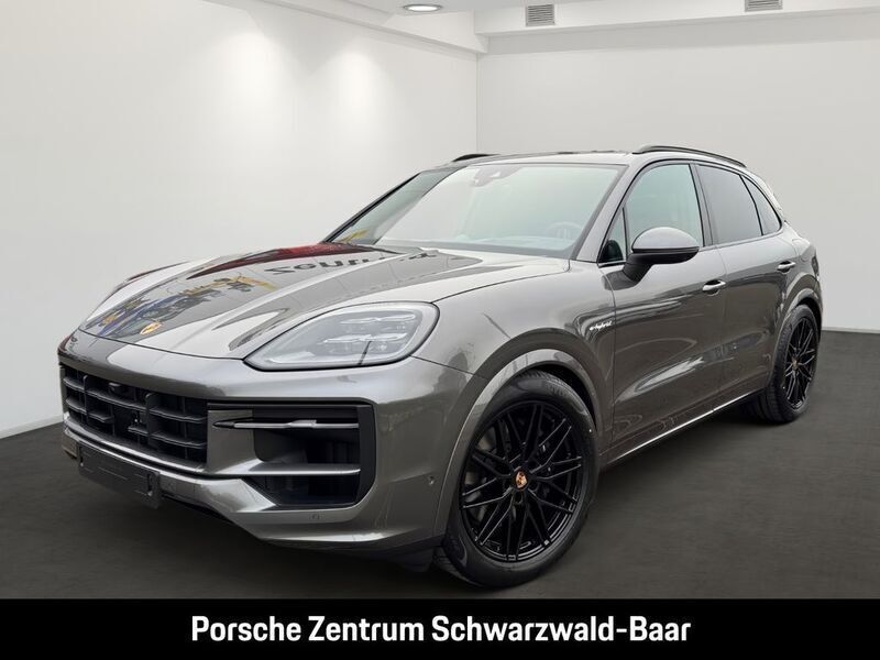 Quarzitgraumetallic Neu 2025 Porsche Cayenne SUV | 149.002 € (Etwas zu teuer) - Bild 1/4