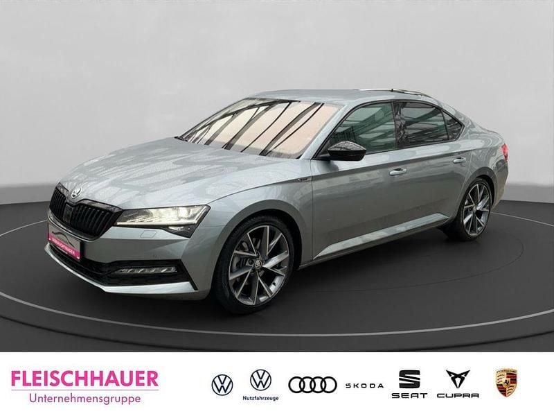 Grau Gebraucht 2020 Skoda Superb SportLine Limousine | 26.980 € (Superpreis) - Bild 1/4