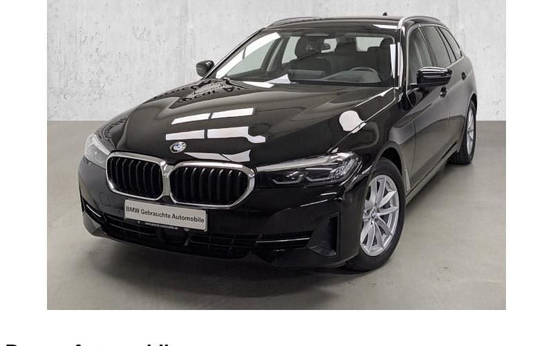 Gebraucht BMW 520 Sport Line 190 PS (139 kW) 2022 Schwarz Kombi