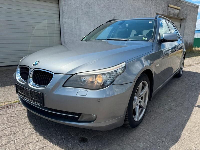 Silber Gebraucht 2007 BMW 520 Kombi | 2.699 € (Fairer Preis) - Bild 1/4