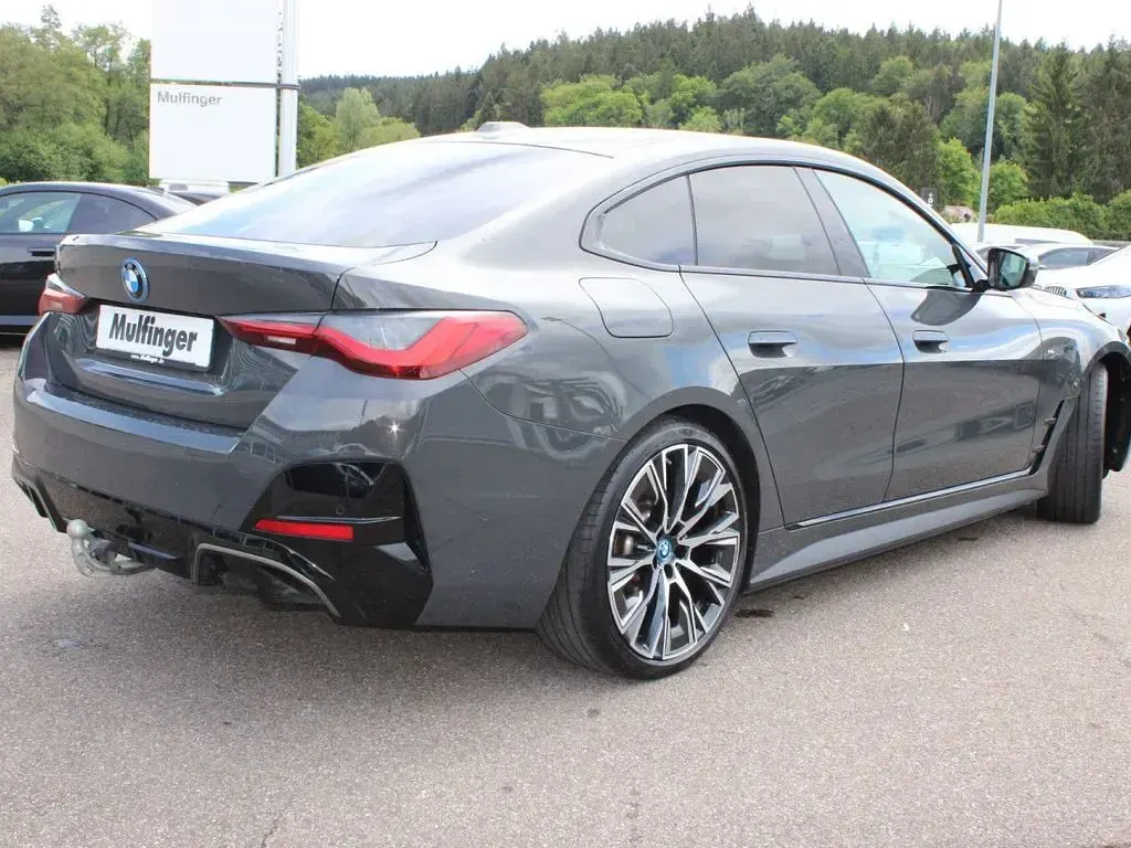 Gebraucht BMW i4 Performance 350 kW (476 PS) 2023 Dravitgrau Limousine