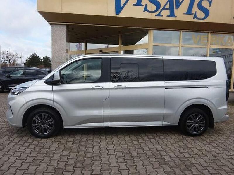 Gebraucht Ford Tourneo Custom 136 PS (100 kW) 2025 Andere Van