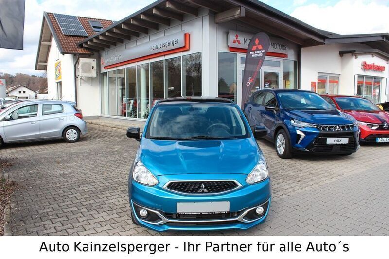 Schwarz Gebraucht 2020 Mitsubishi Space Star Active Limousine | 11.590 € (Fairer Preis) - Bild 1/4