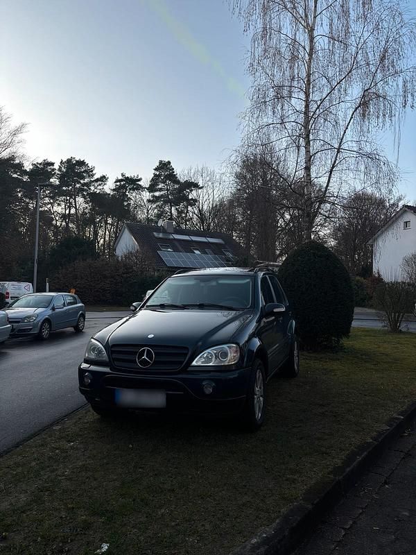 Gebraucht Mercedes ML320 AMG 218 PS (160 kW) 2001 Schwarz SUV