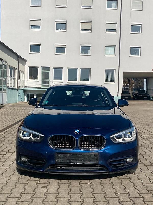 Gebraucht BMW 120 183 PS (134 kW) 2017 Blau Kleinwagen