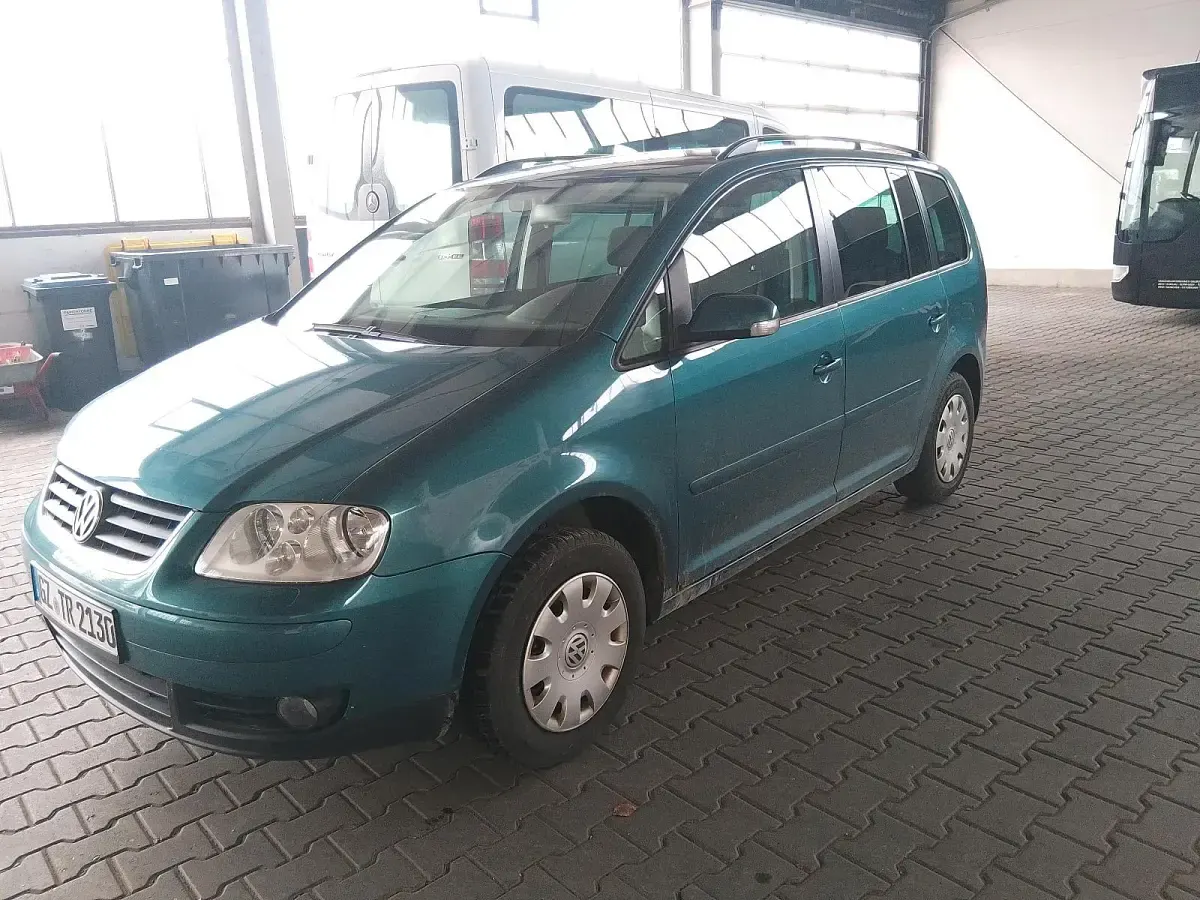 Gebraucht VW Touran 150 PS (110 kW) 2005 Blau Van / Kleinbus