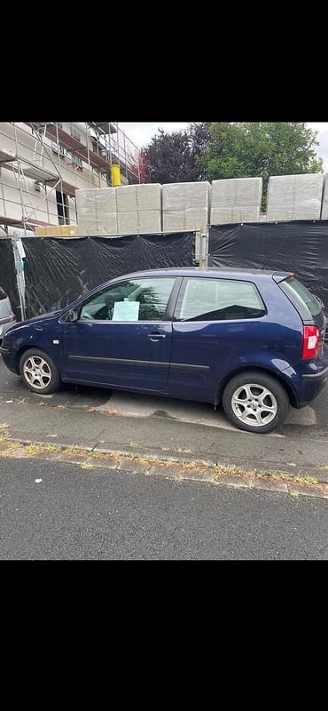Gebraucht VW Polo 64 PS (47 kW) 2002 Blau Kleinwagen